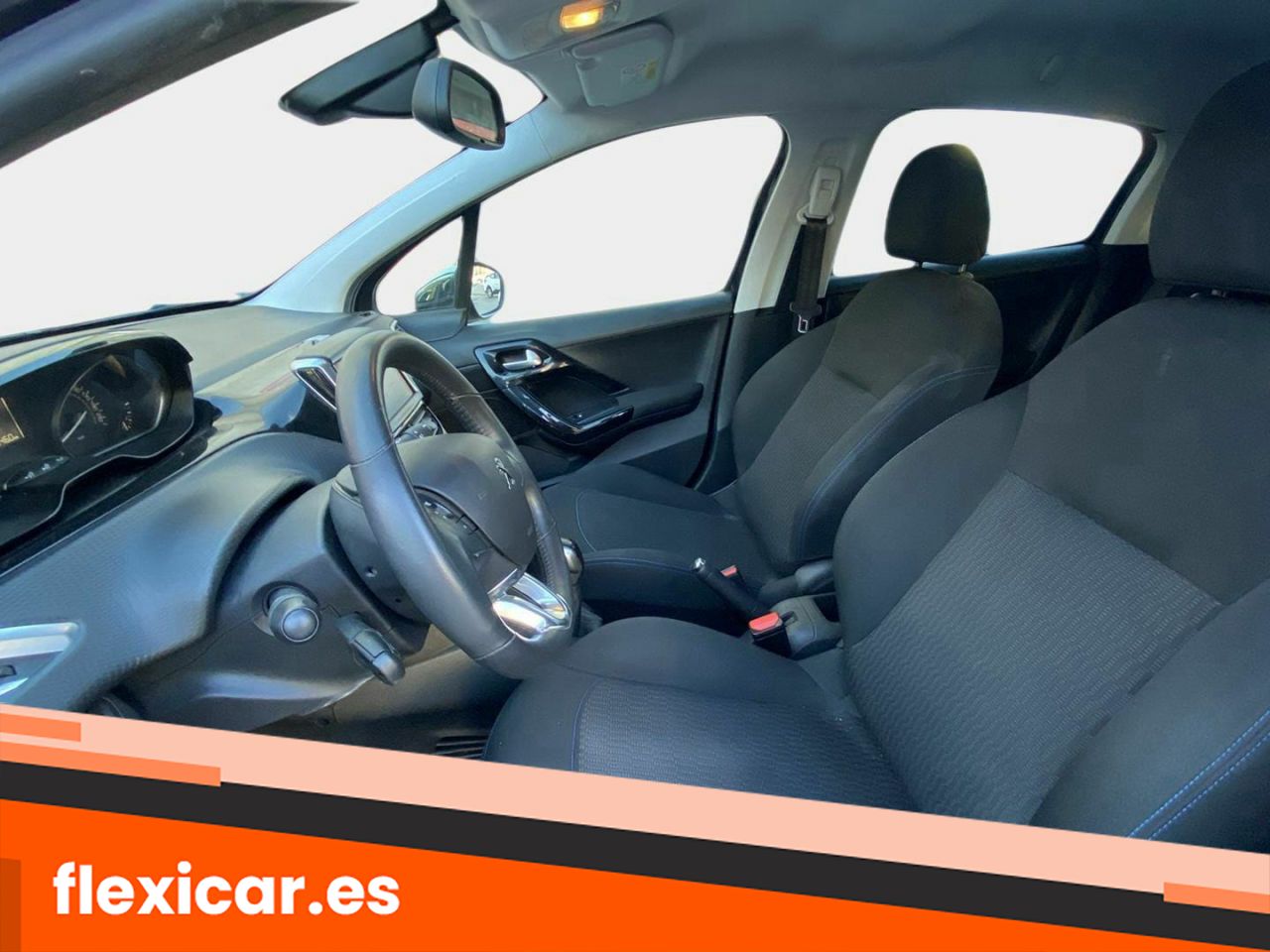 Foto Peugeot 208 19