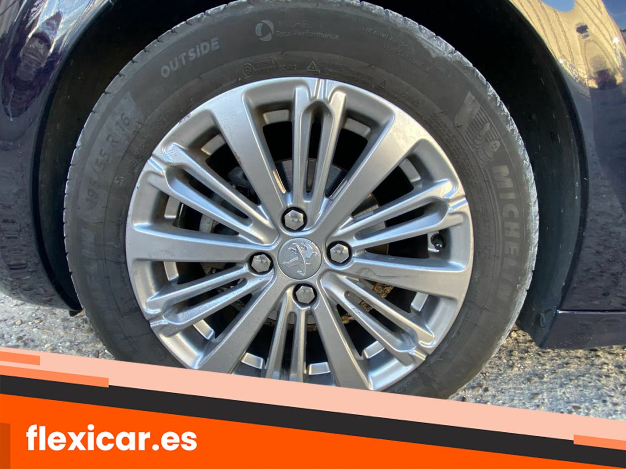 Foto Peugeot 208 27