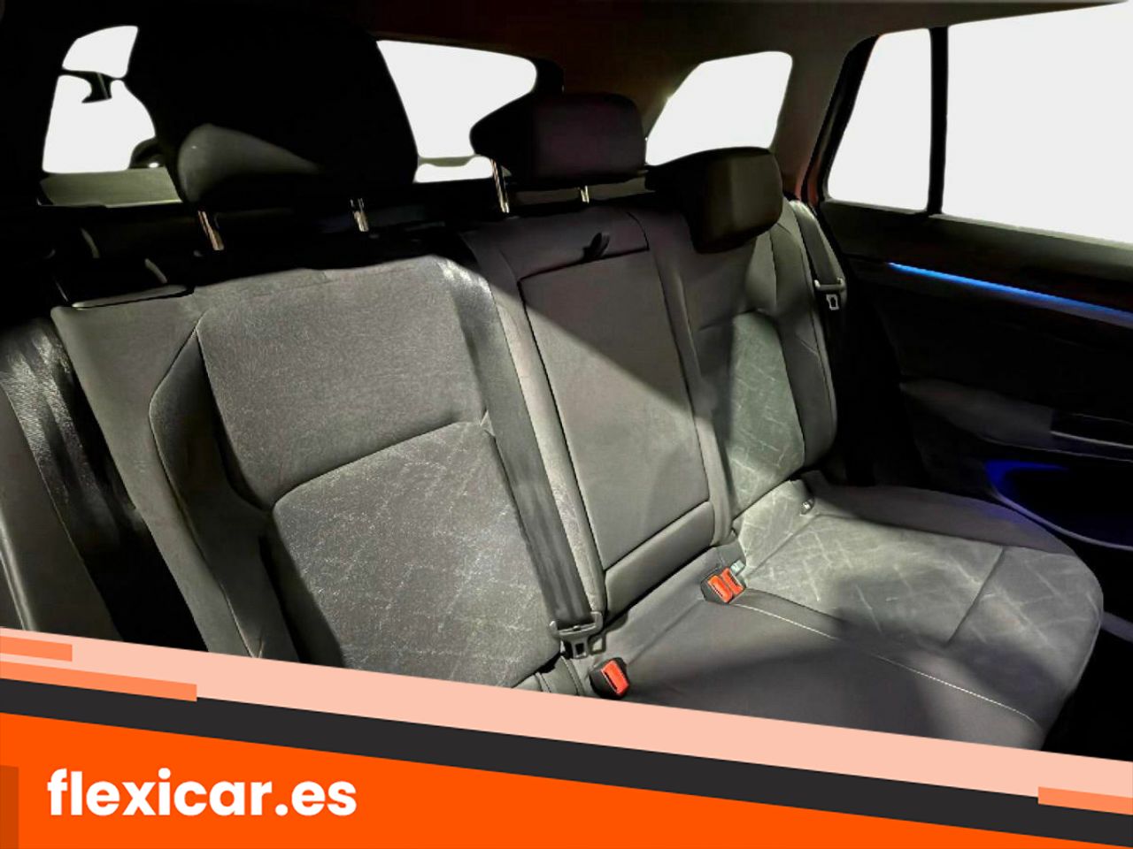 Foto Volkswagen Golf 16