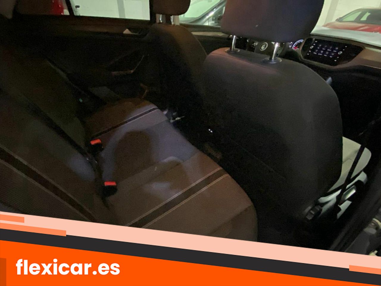 Foto Volkswagen T-Roc 18