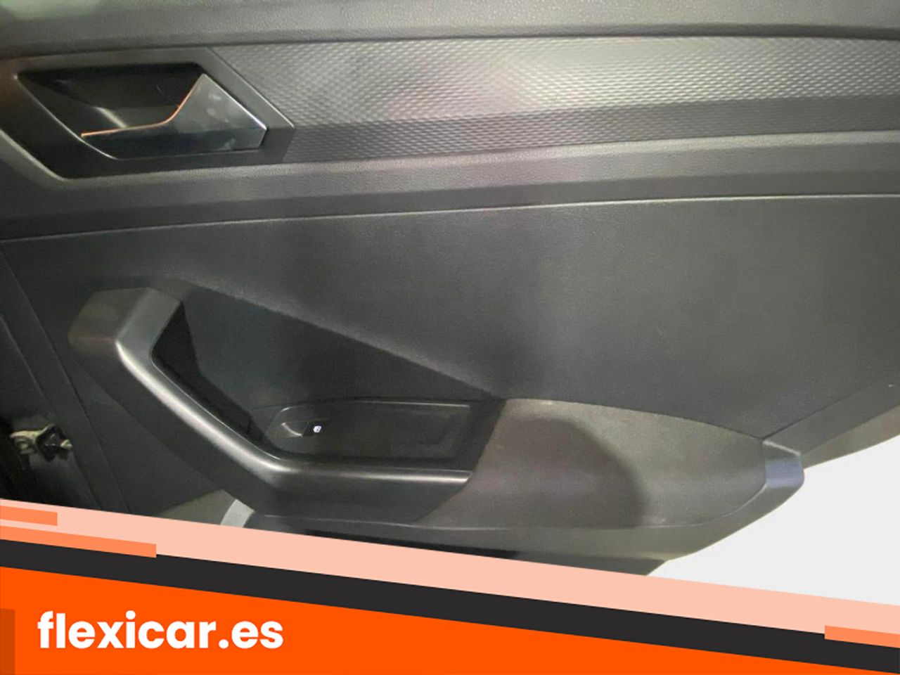 Foto Volkswagen T-Roc 19