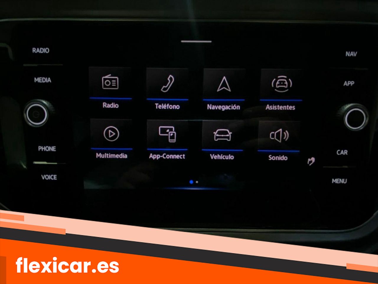 Foto Volkswagen T-Roc 23