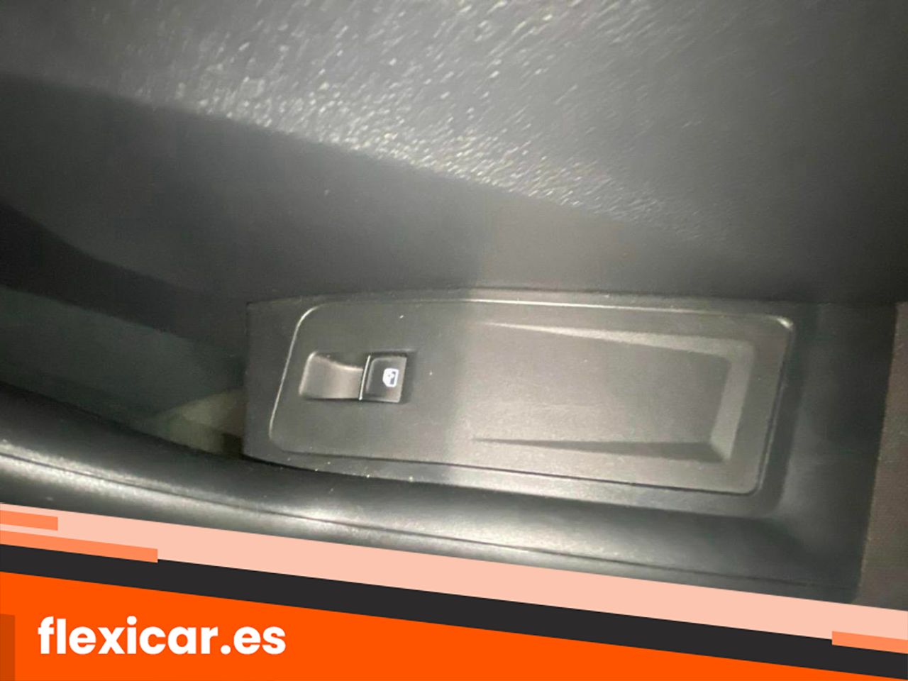 Foto Volkswagen T-Roc 25
