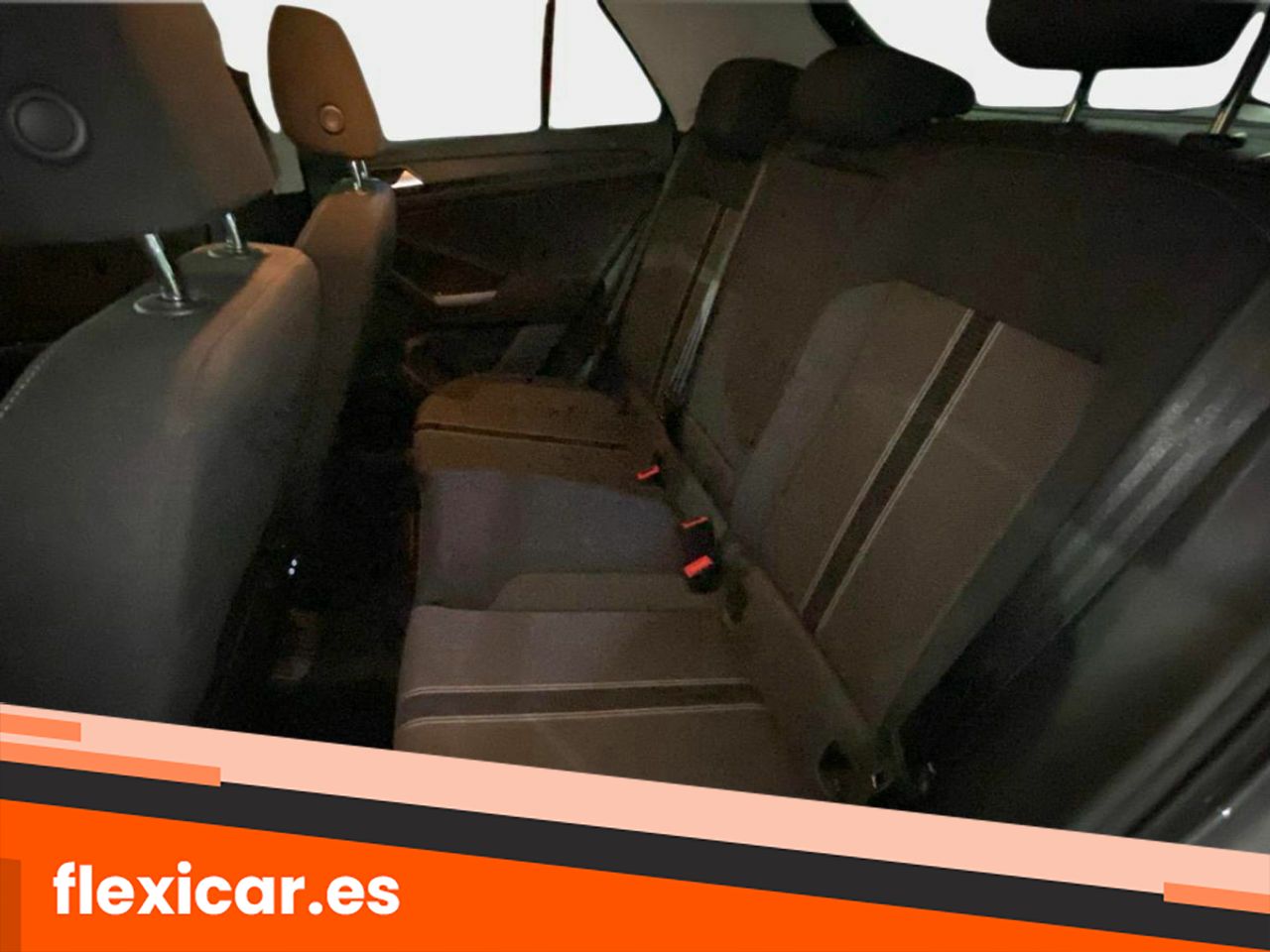 Foto Volkswagen T-Roc 28
