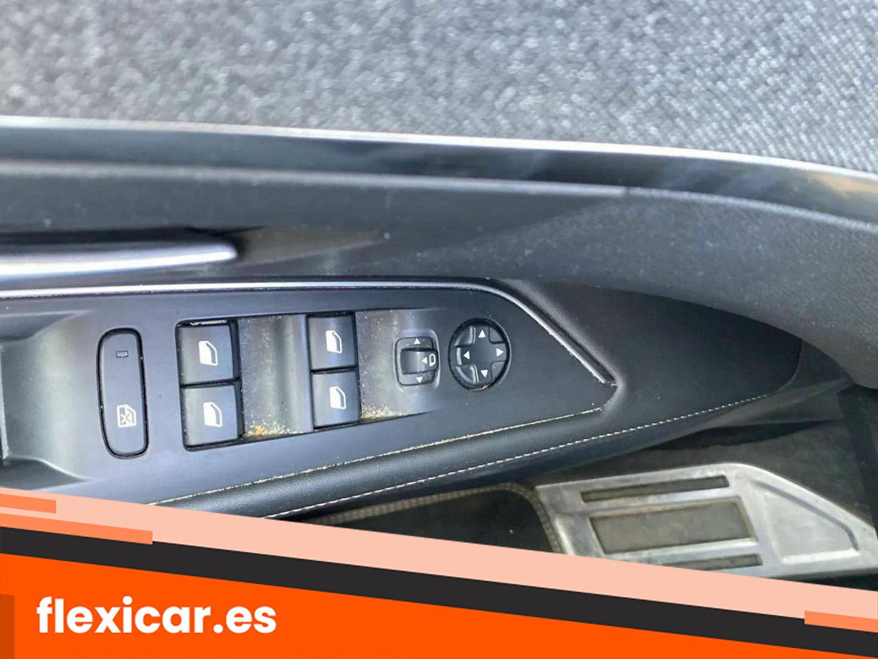 Foto Peugeot 5008 14