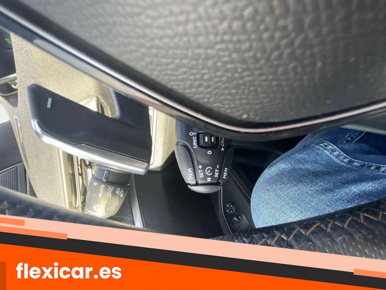 Foto Peugeot 5008 15