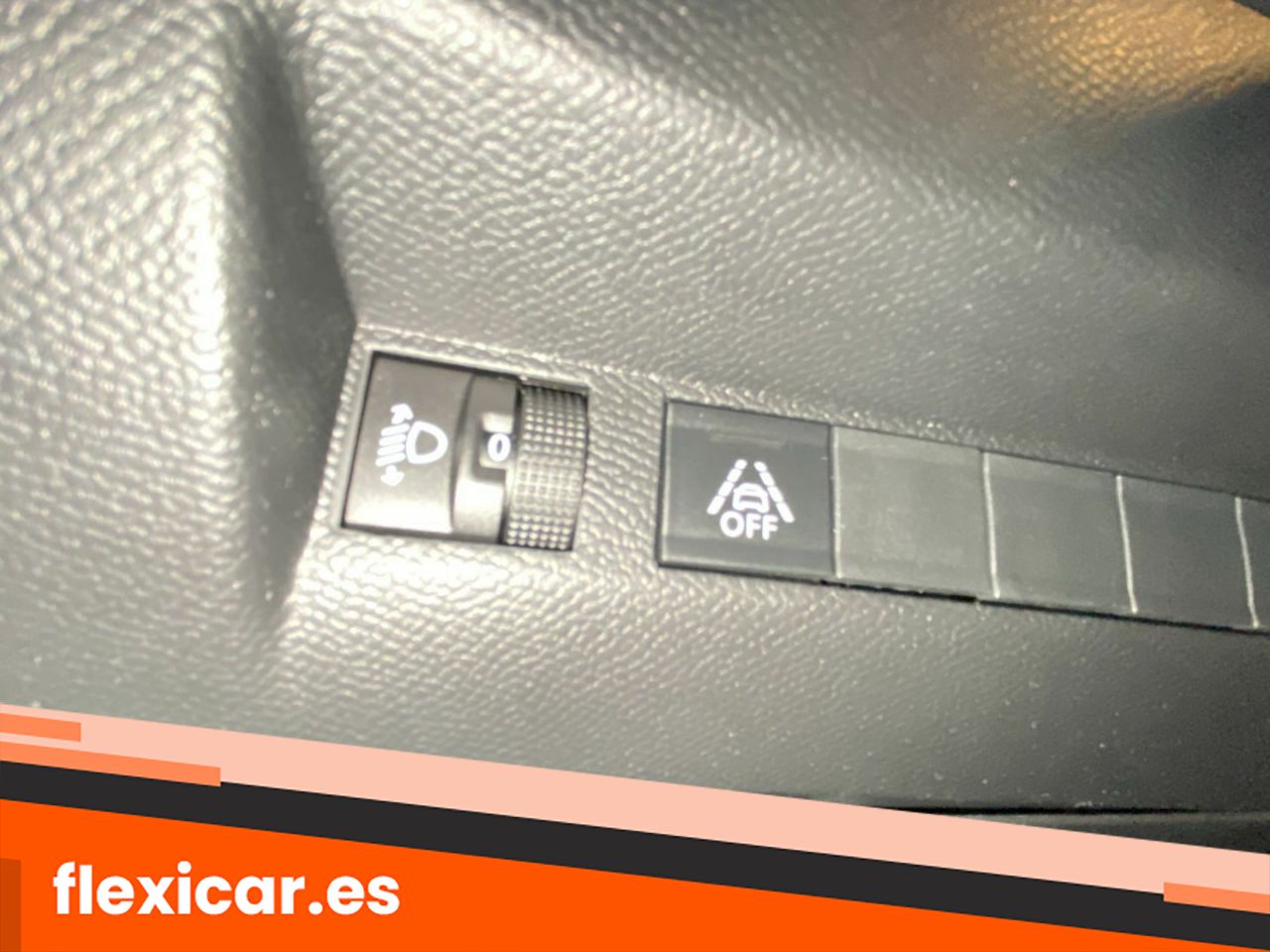 Foto Peugeot 208 24