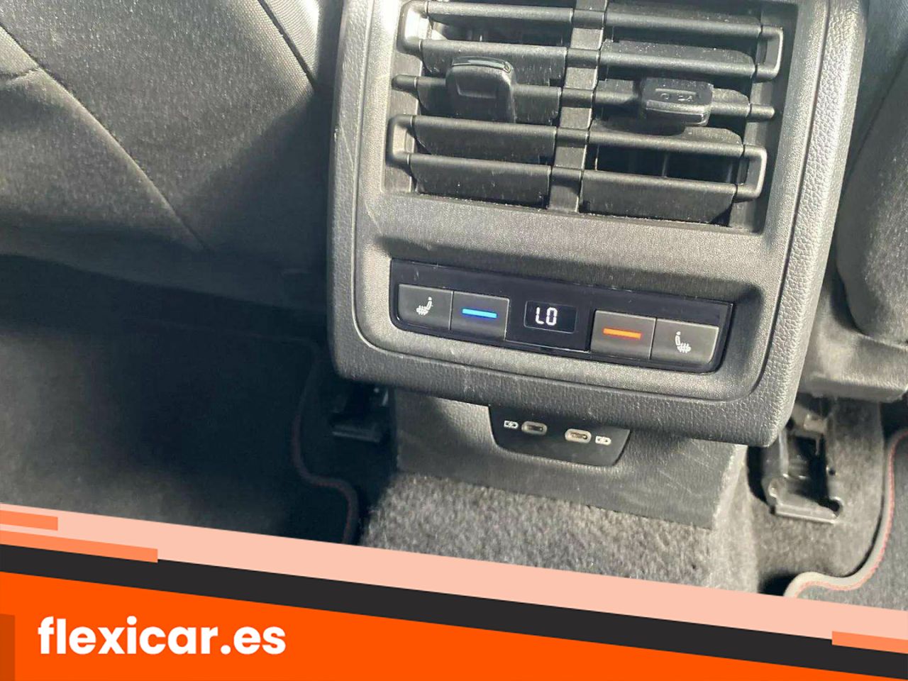 Foto Volkswagen Golf 28