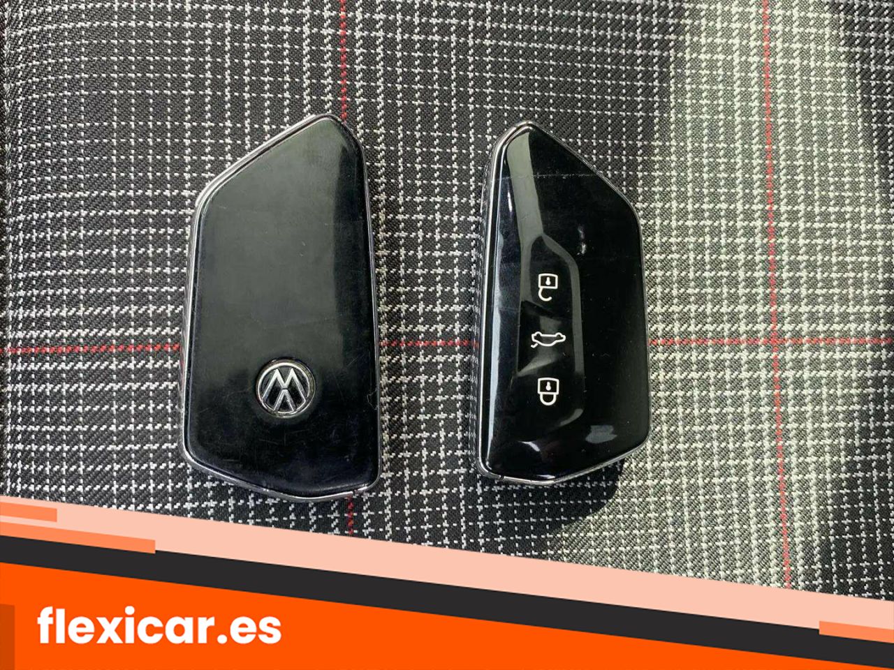 Foto Volkswagen Golf 32