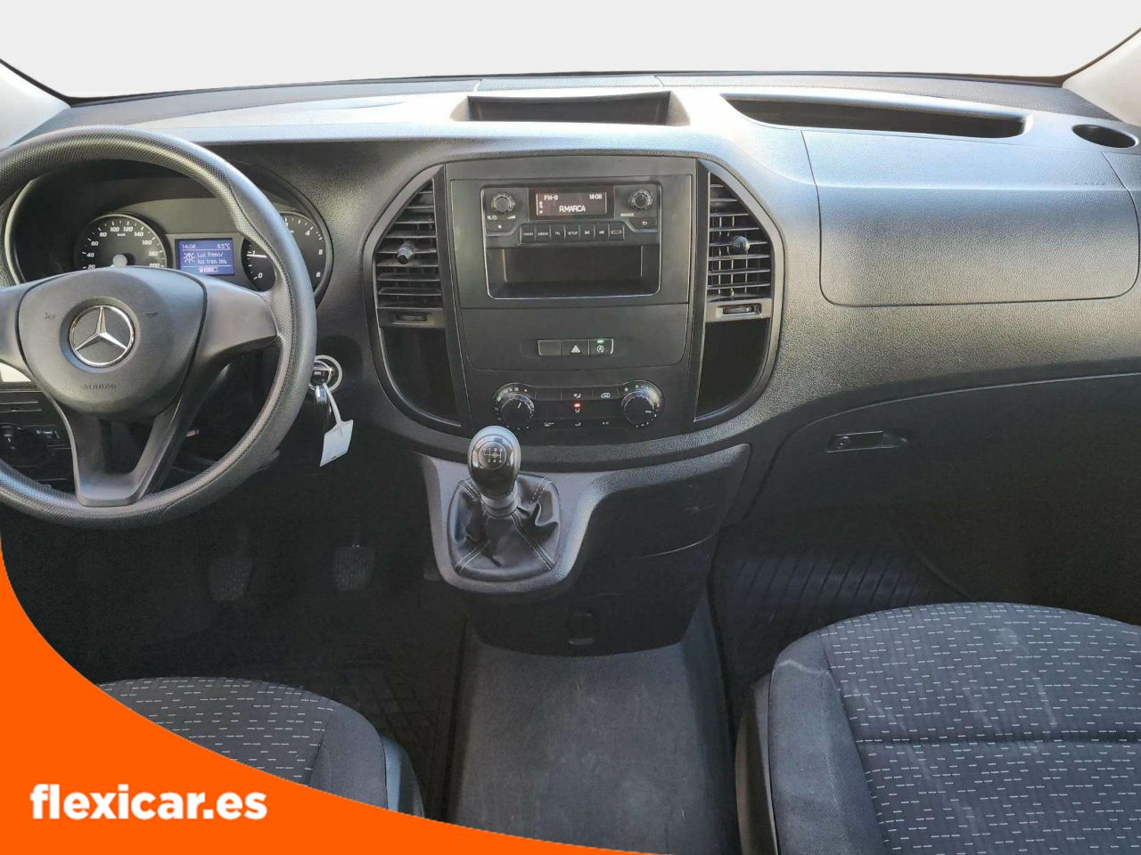 Foto Mercedes-Benz Vito 12