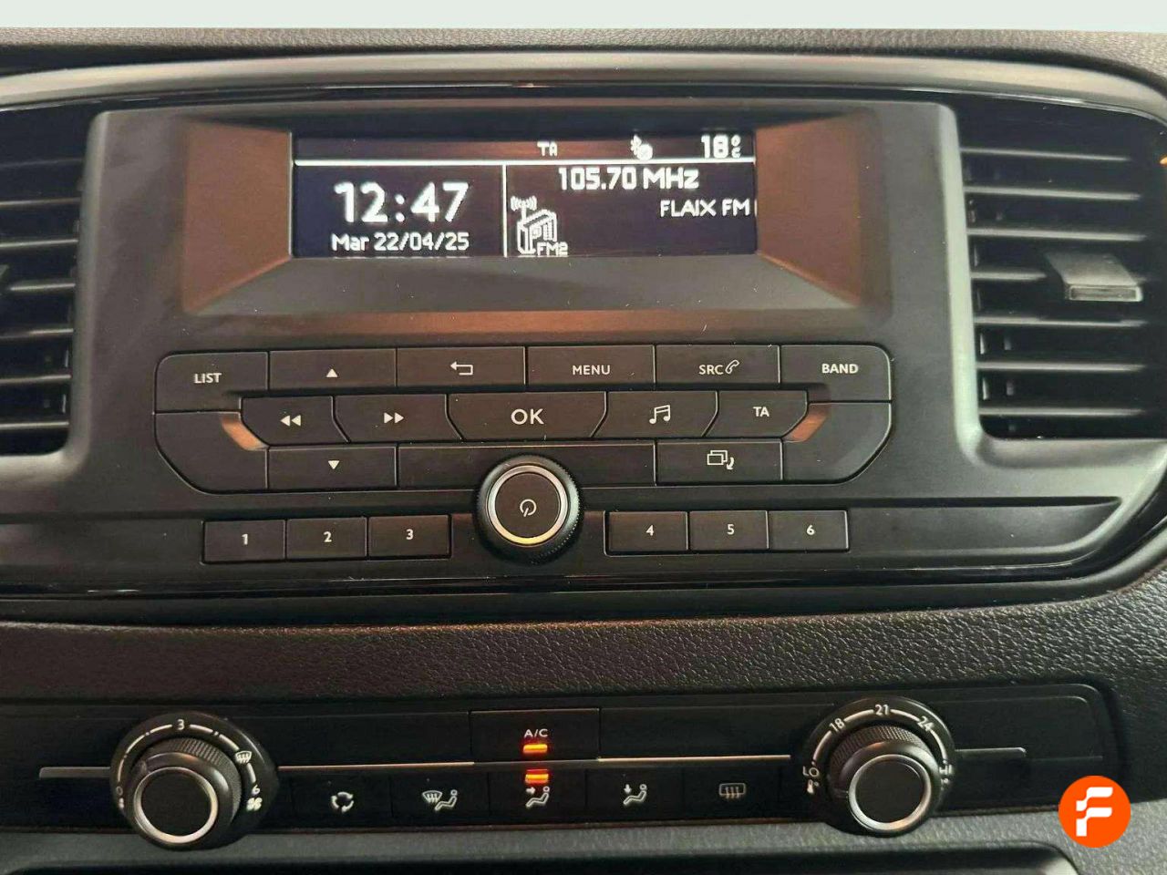 Foto Opel Vivaro 17