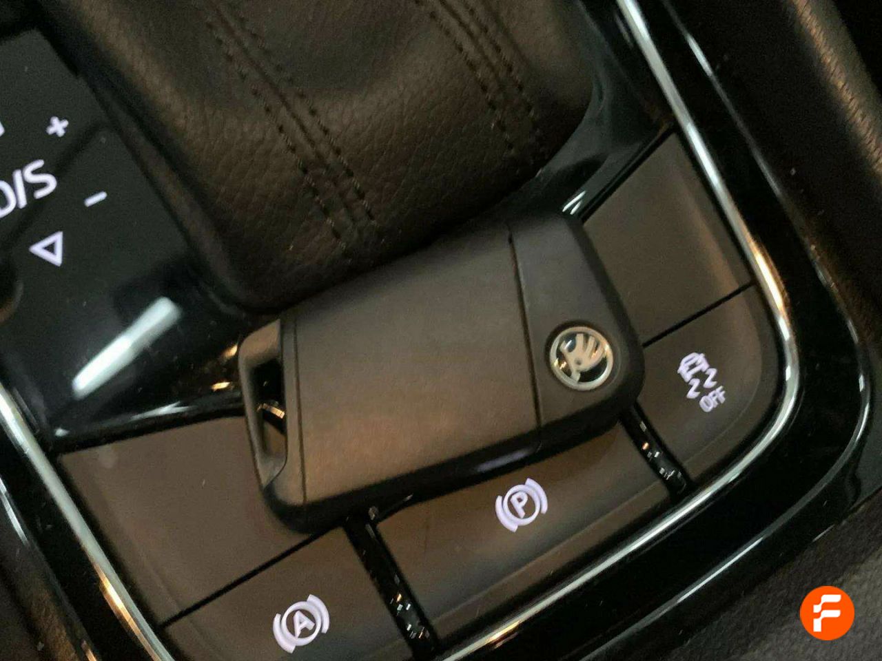 Foto Skoda Karoq 12