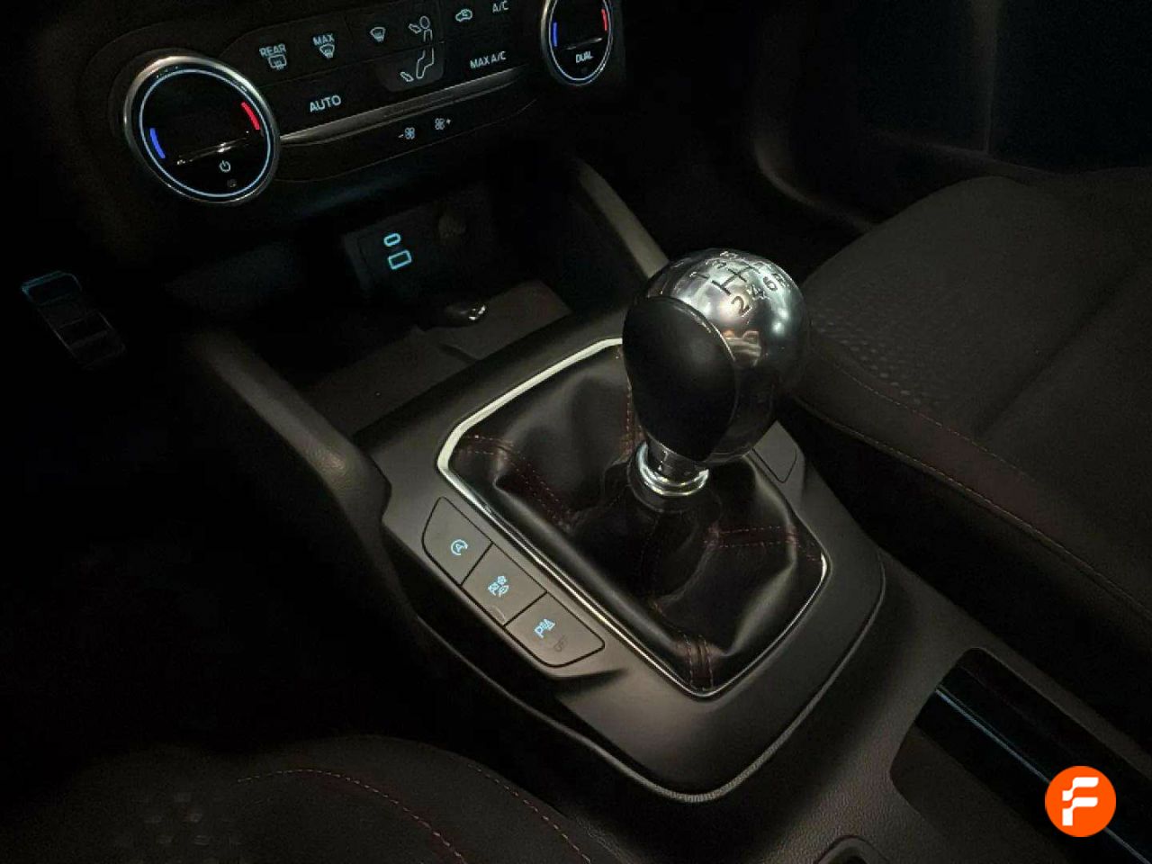 Foto Ford Focus 24