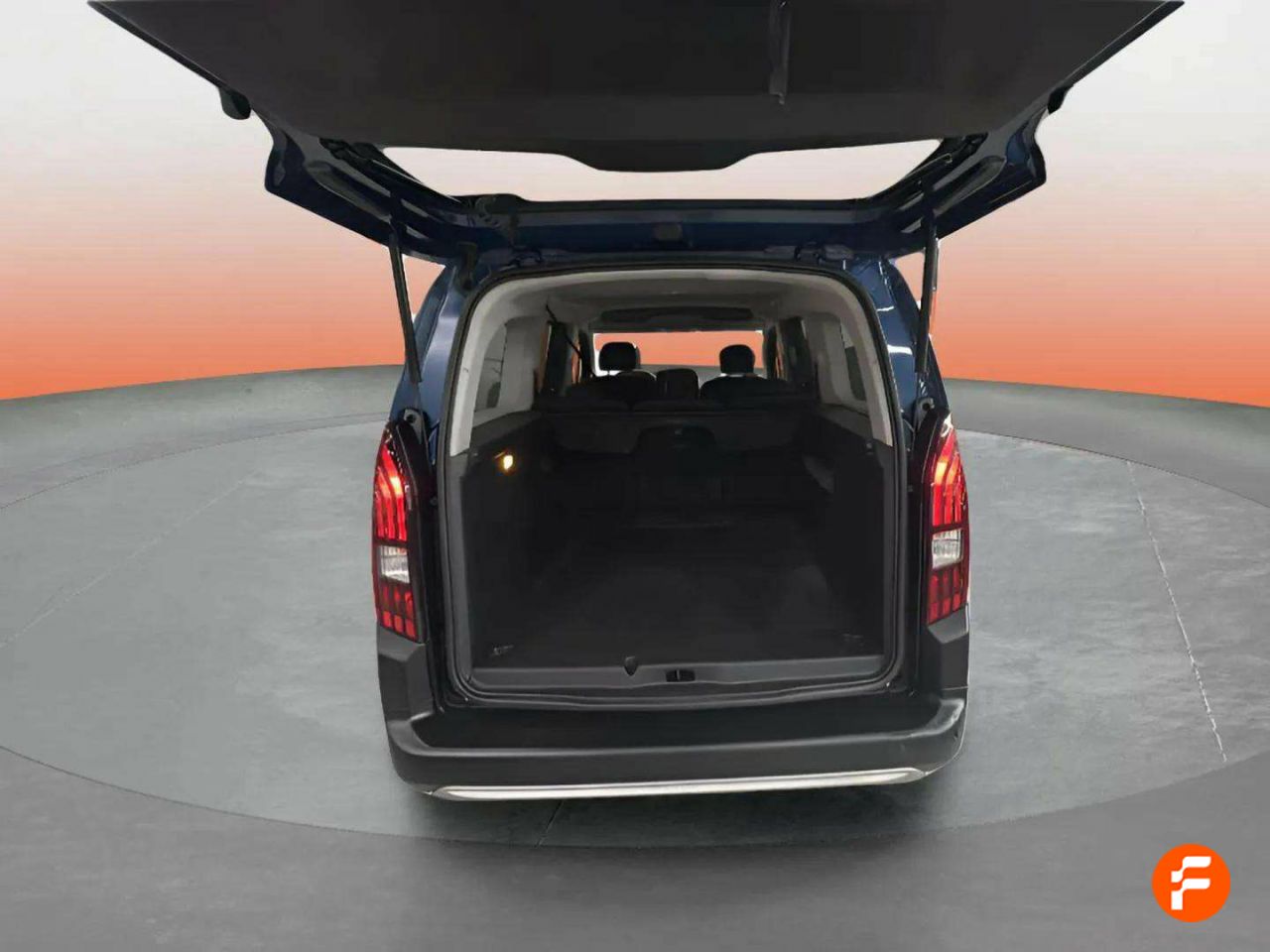 Foto Peugeot Rifter 10