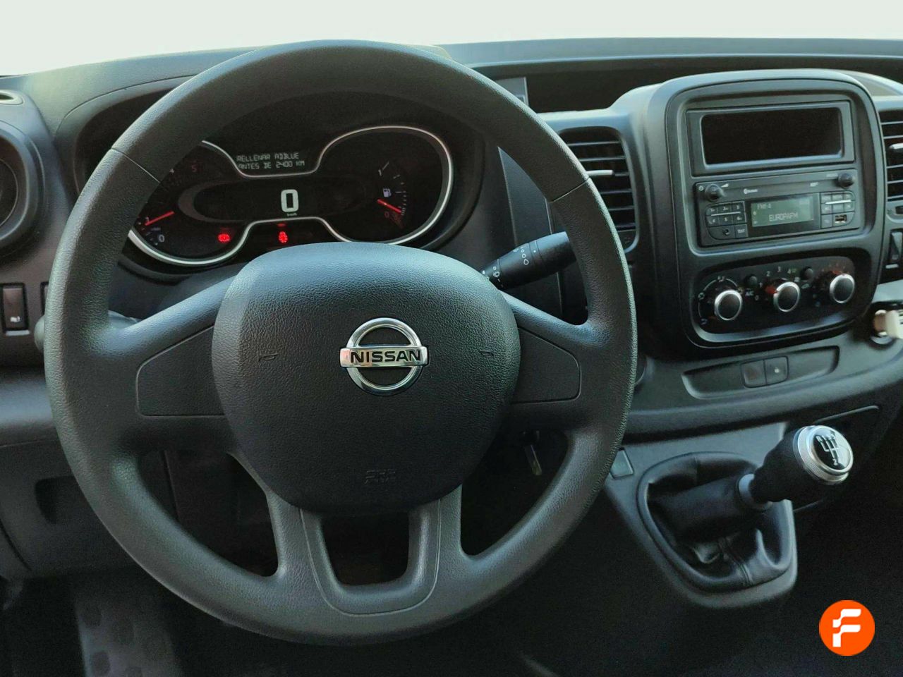 Foto Nissan NV300 15