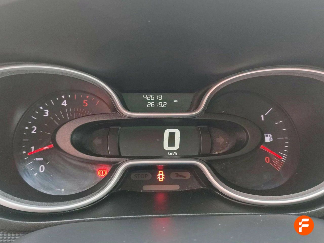 Foto Nissan NV300 16