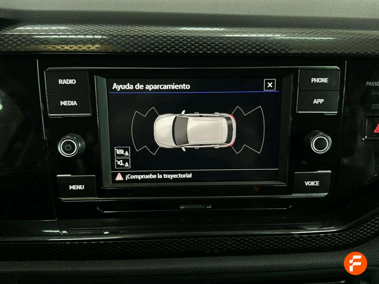 Foto Volkswagen Taigo 11