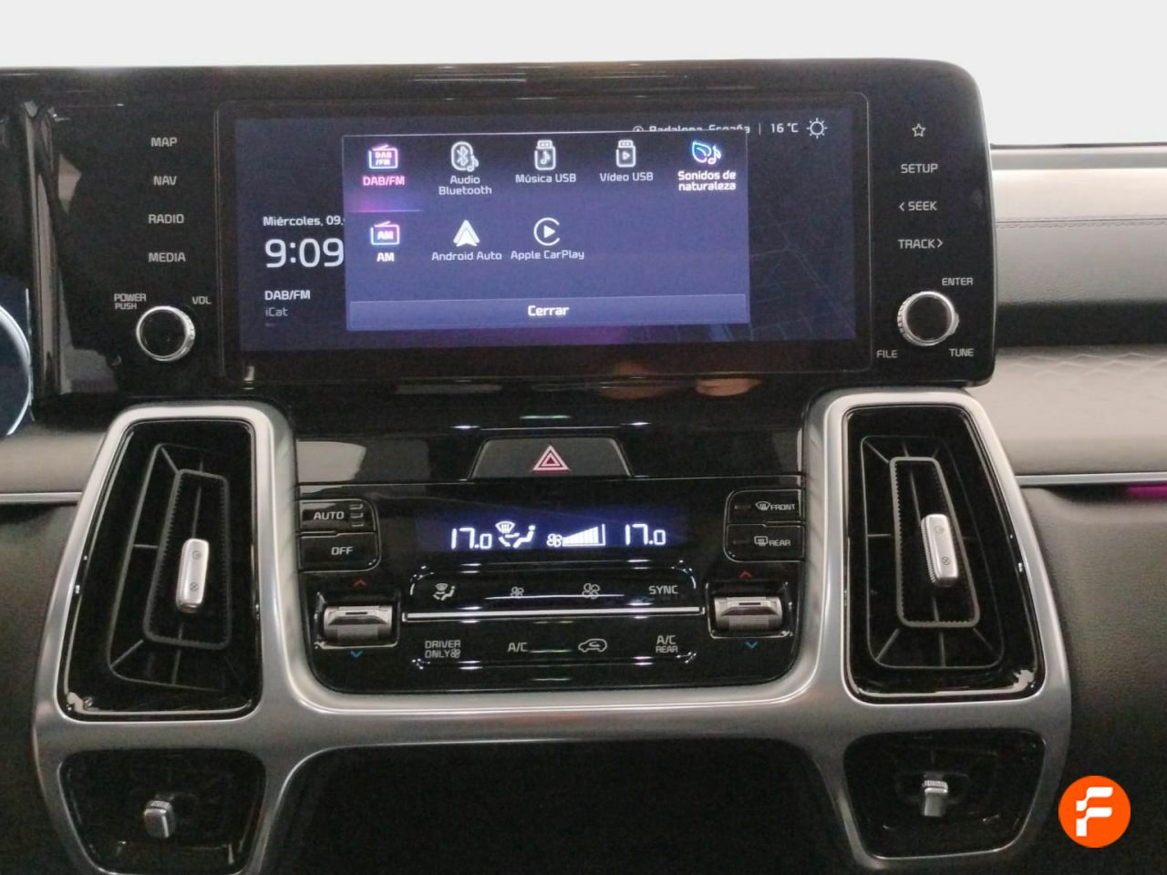 Foto Kia Sorento 13