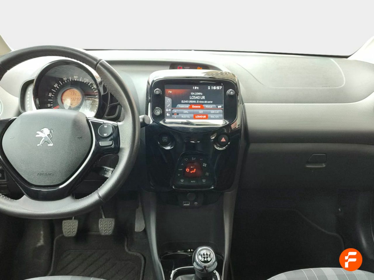 Foto Peugeot 108 10