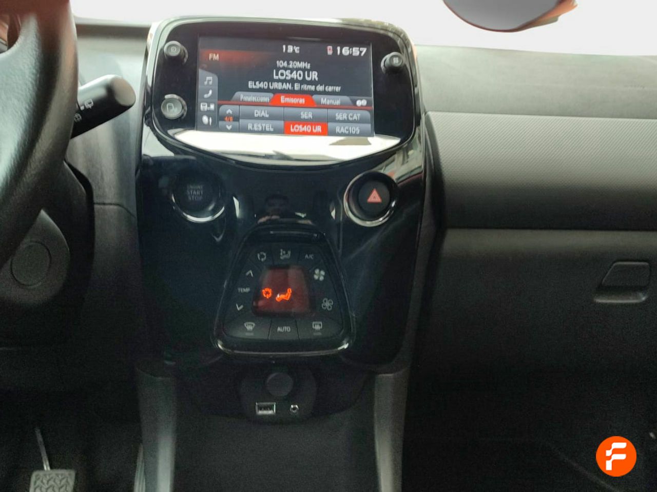 Foto Peugeot 108 12