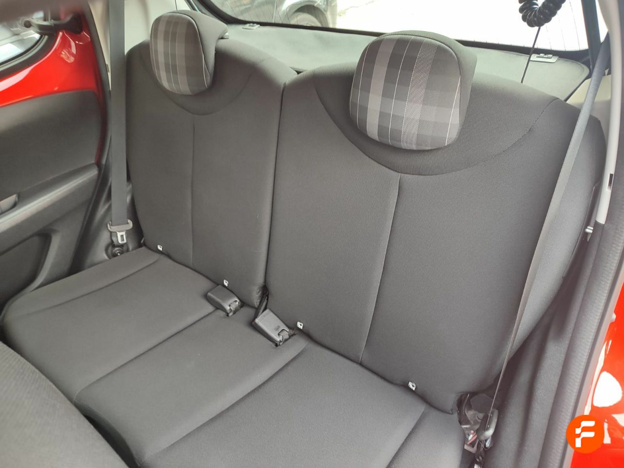 Foto Peugeot 108 19