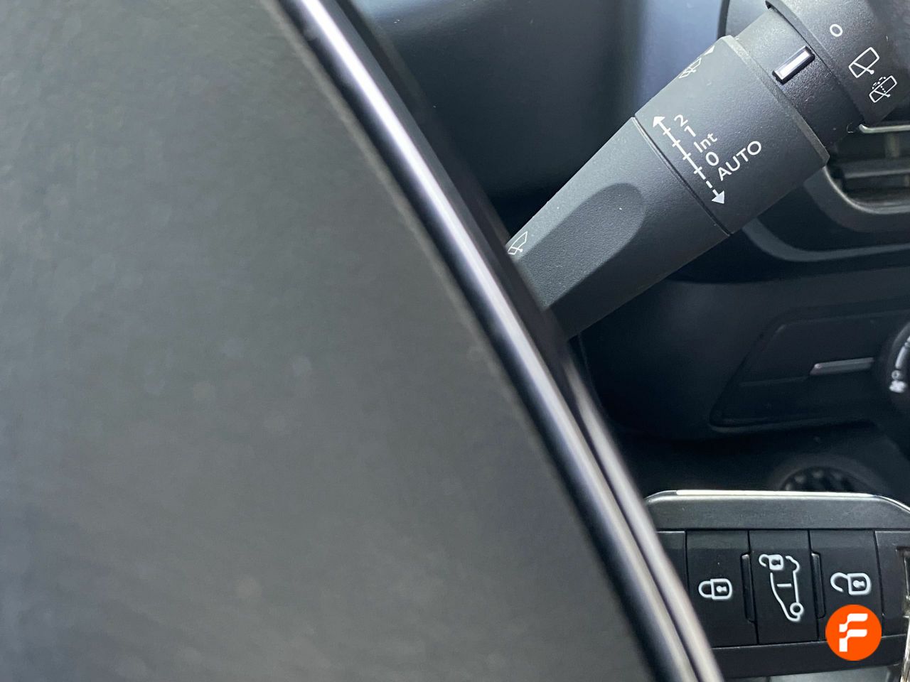 Foto Peugeot Rifter 18