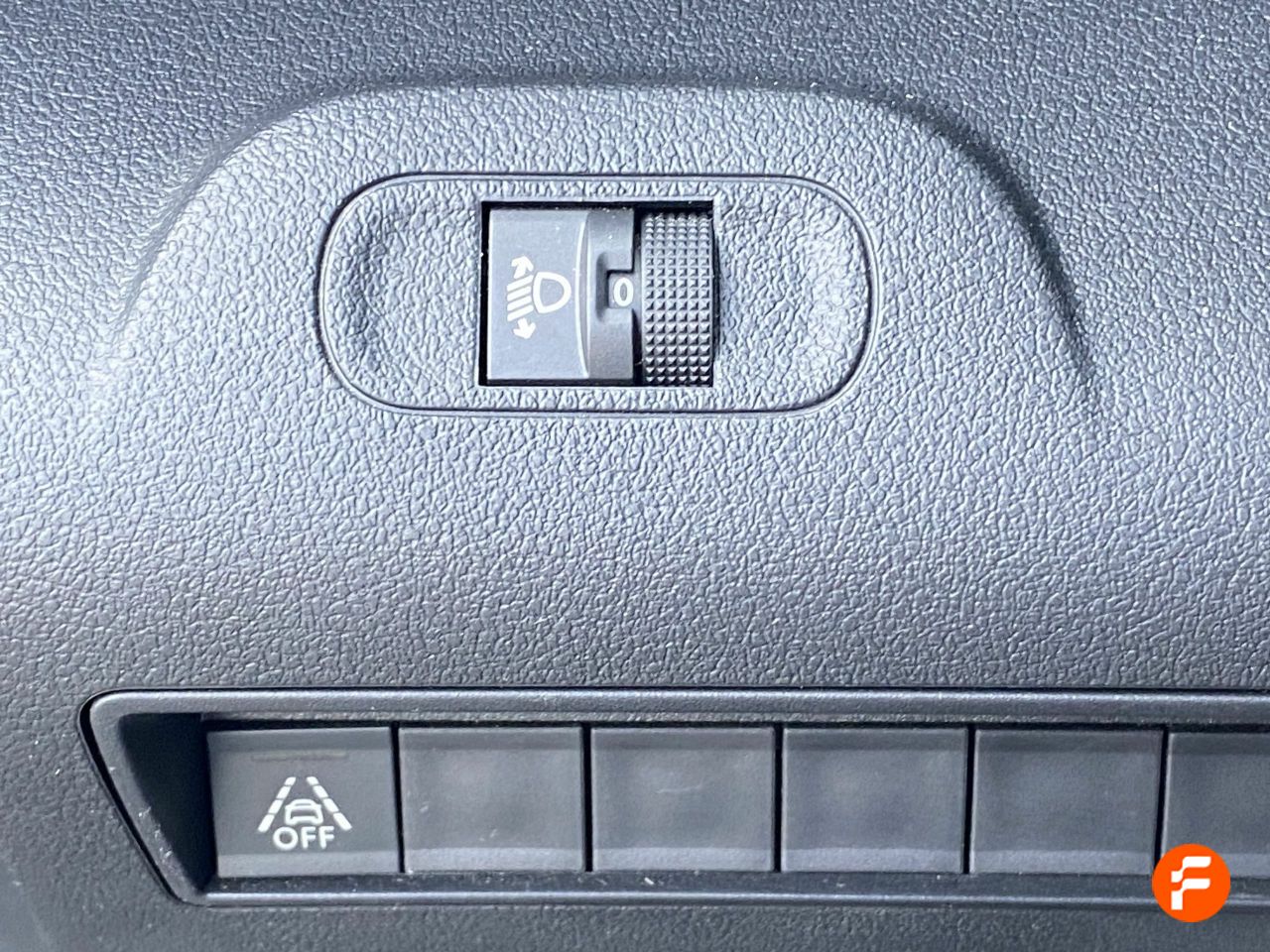 Foto Peugeot Rifter 27