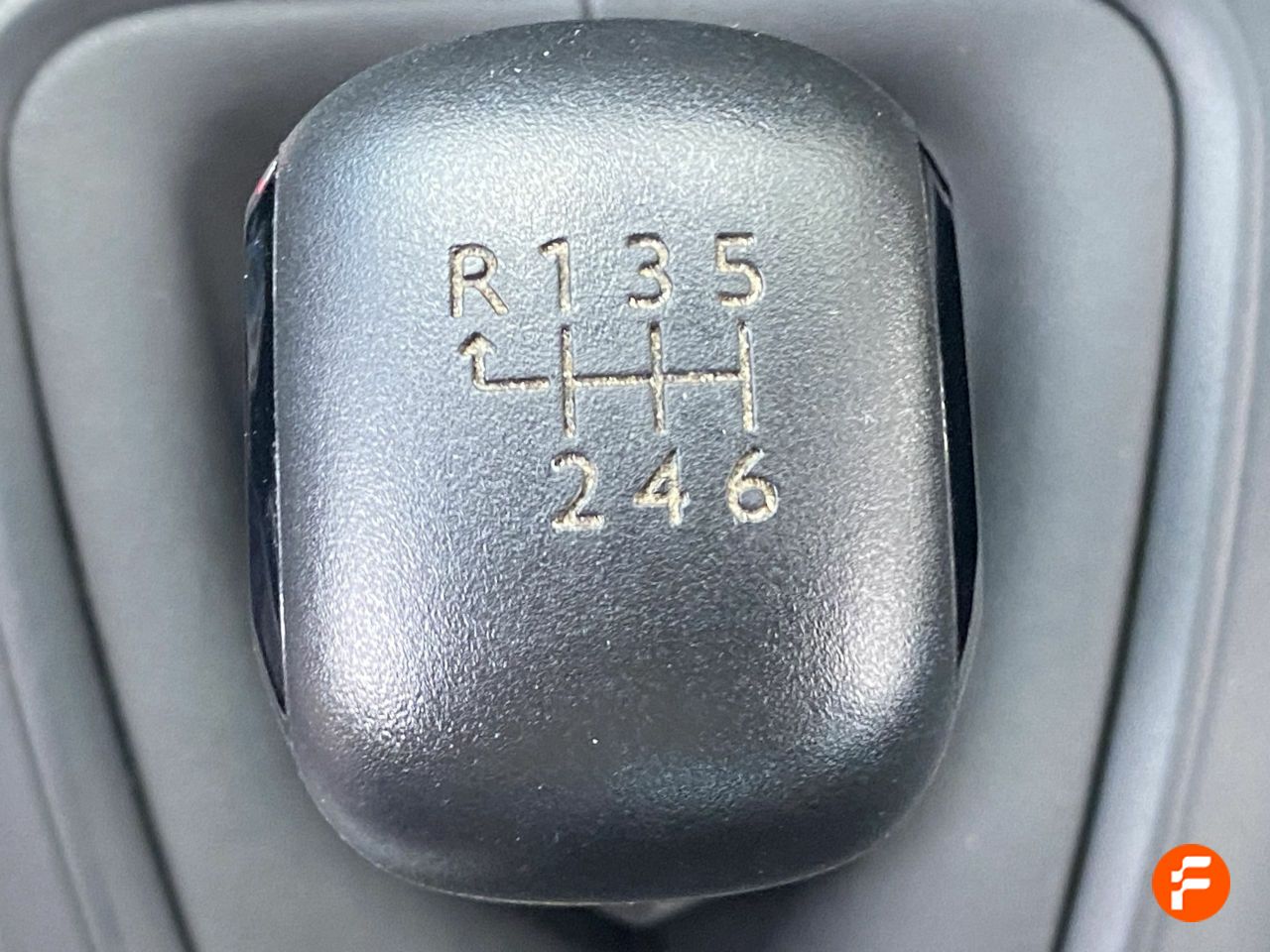 Foto Peugeot Rifter 28