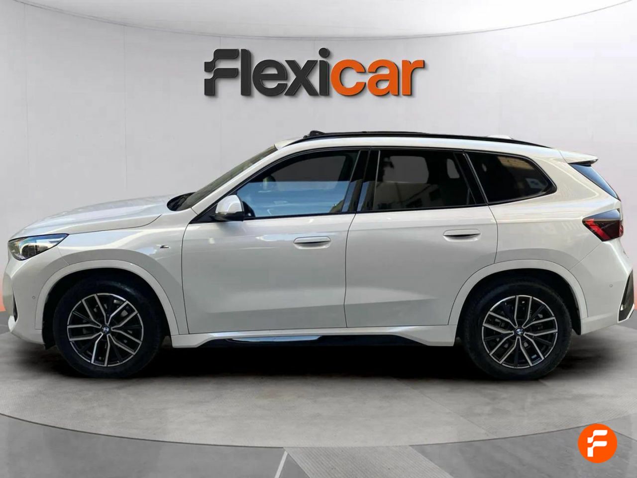 Foto BMW X1 4