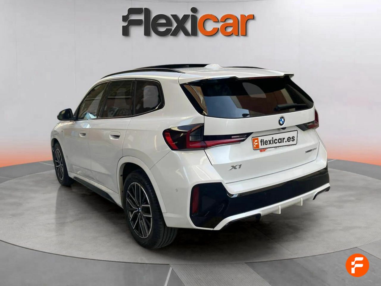 Foto BMW X1 5