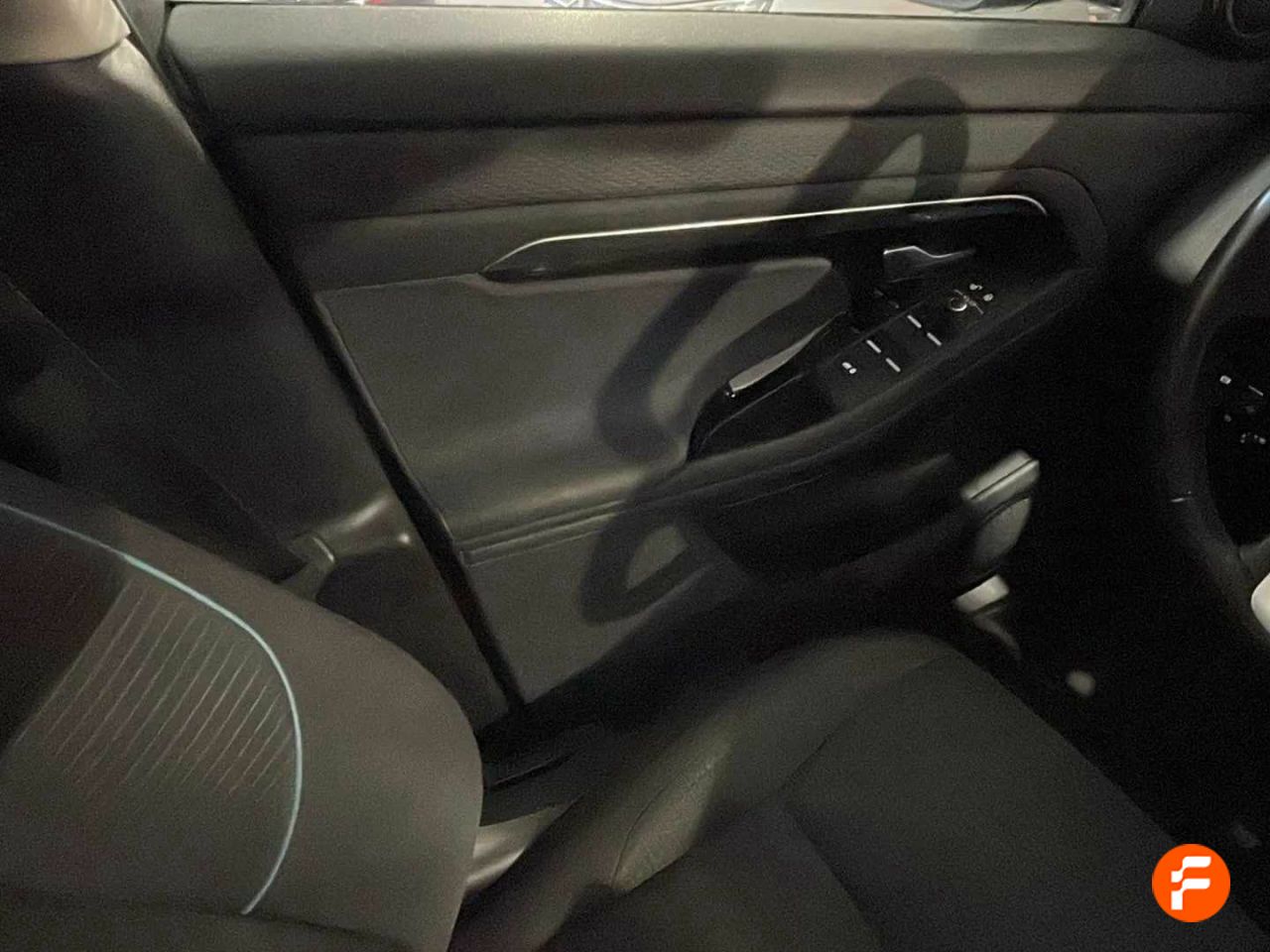 Foto Land-Rover Range Rover Evoque 16
