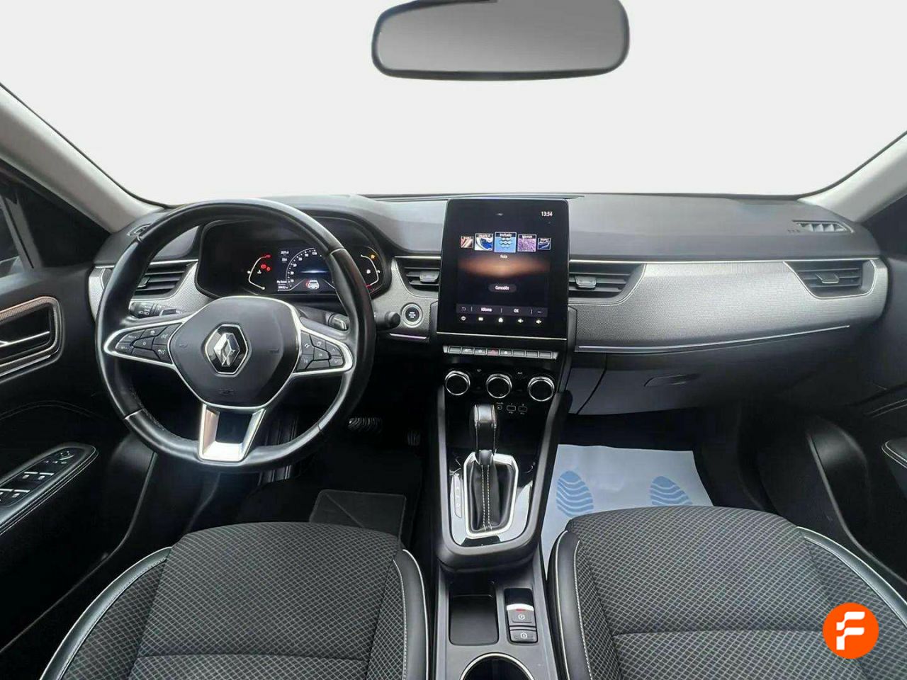 Foto Renault Arkana 11