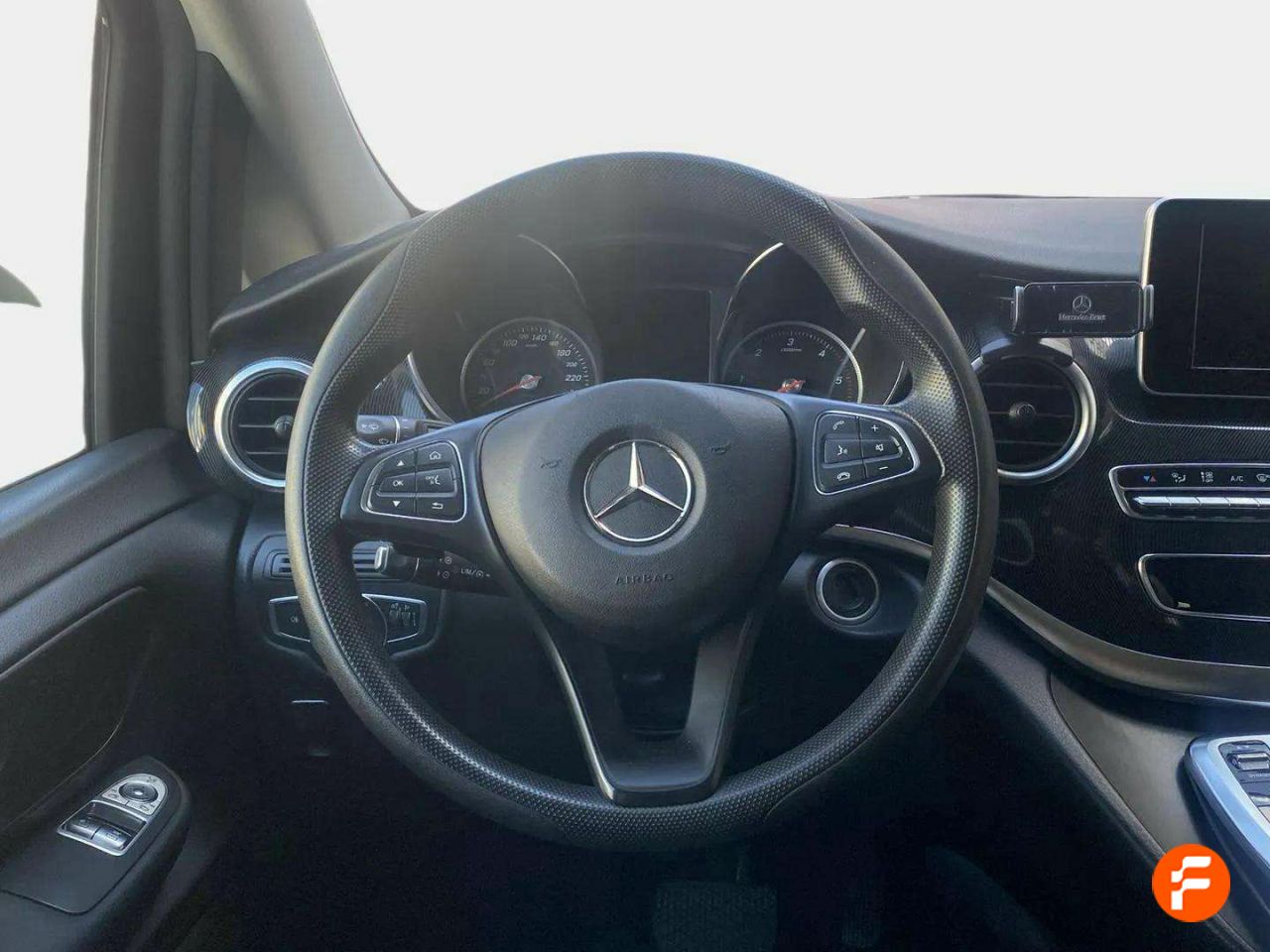 Foto Mercedes-Benz Clase V 10