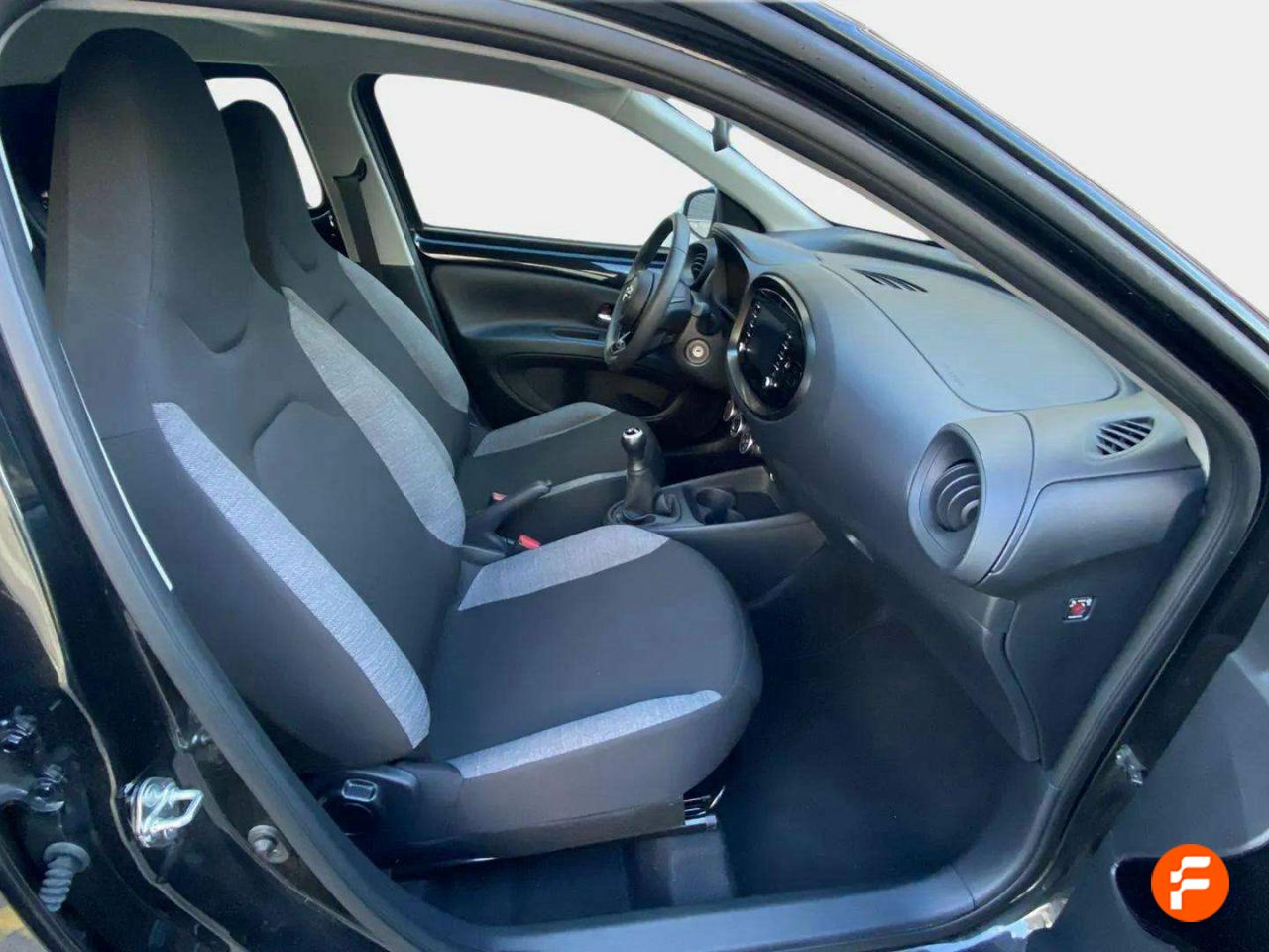 Foto Toyota Aygo 12