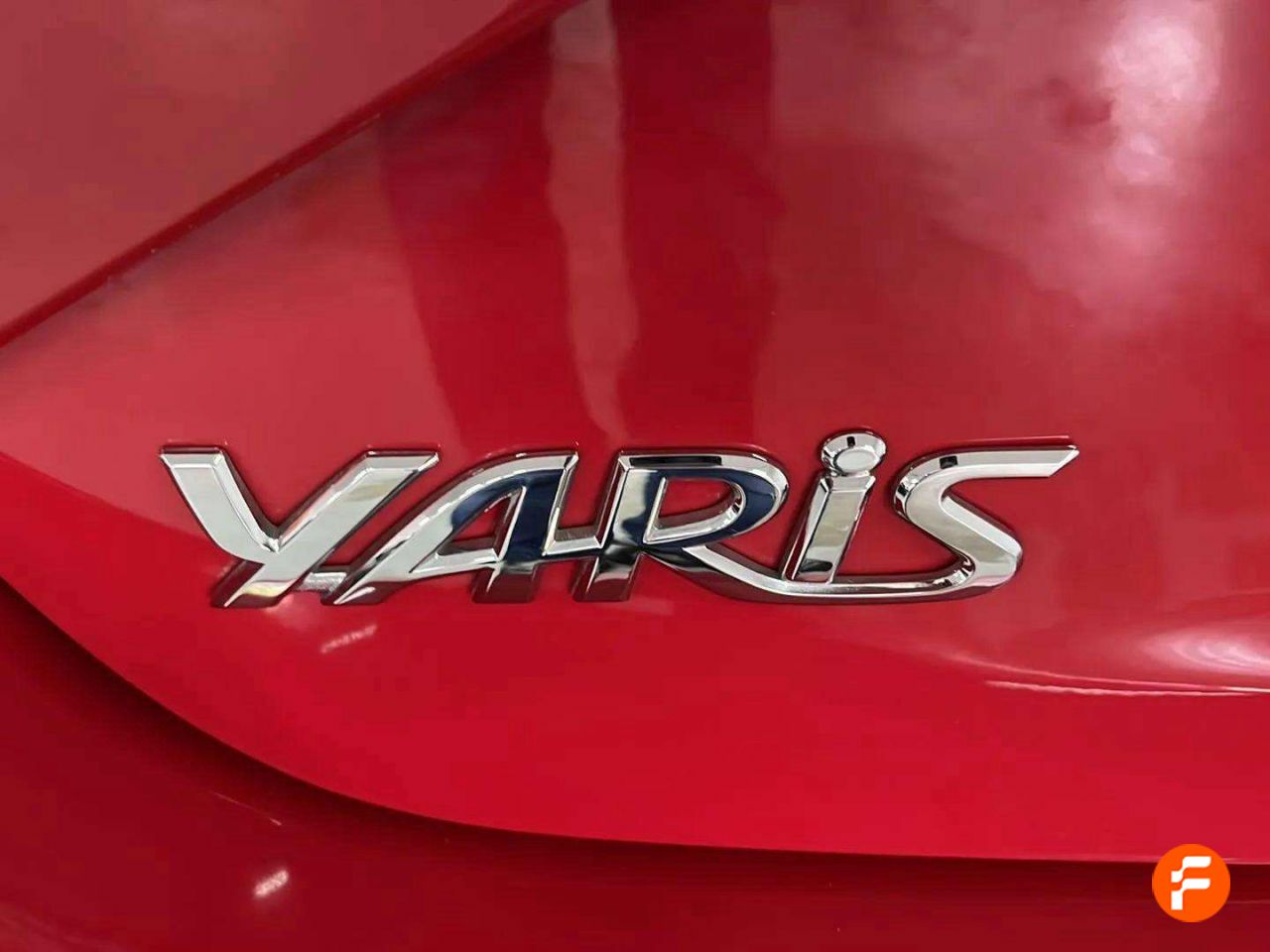 Foto Toyota Yaris 10