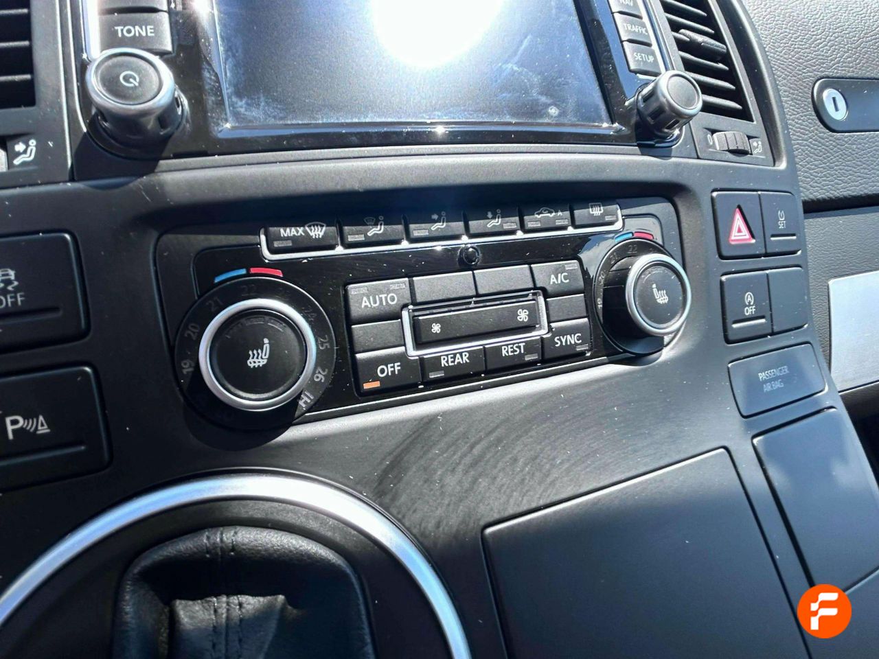 Foto Volkswagen Multivan 25