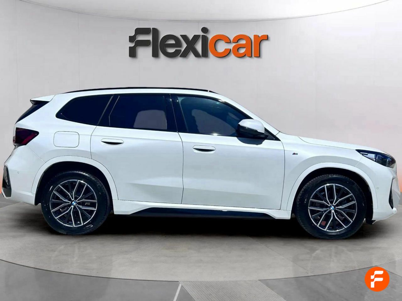 Foto BMW X1 9