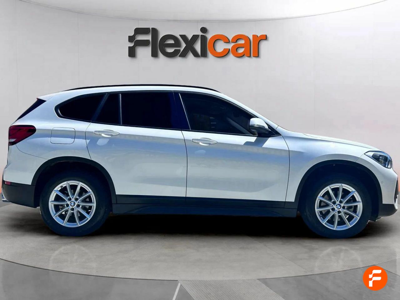 Foto BMW X1 9