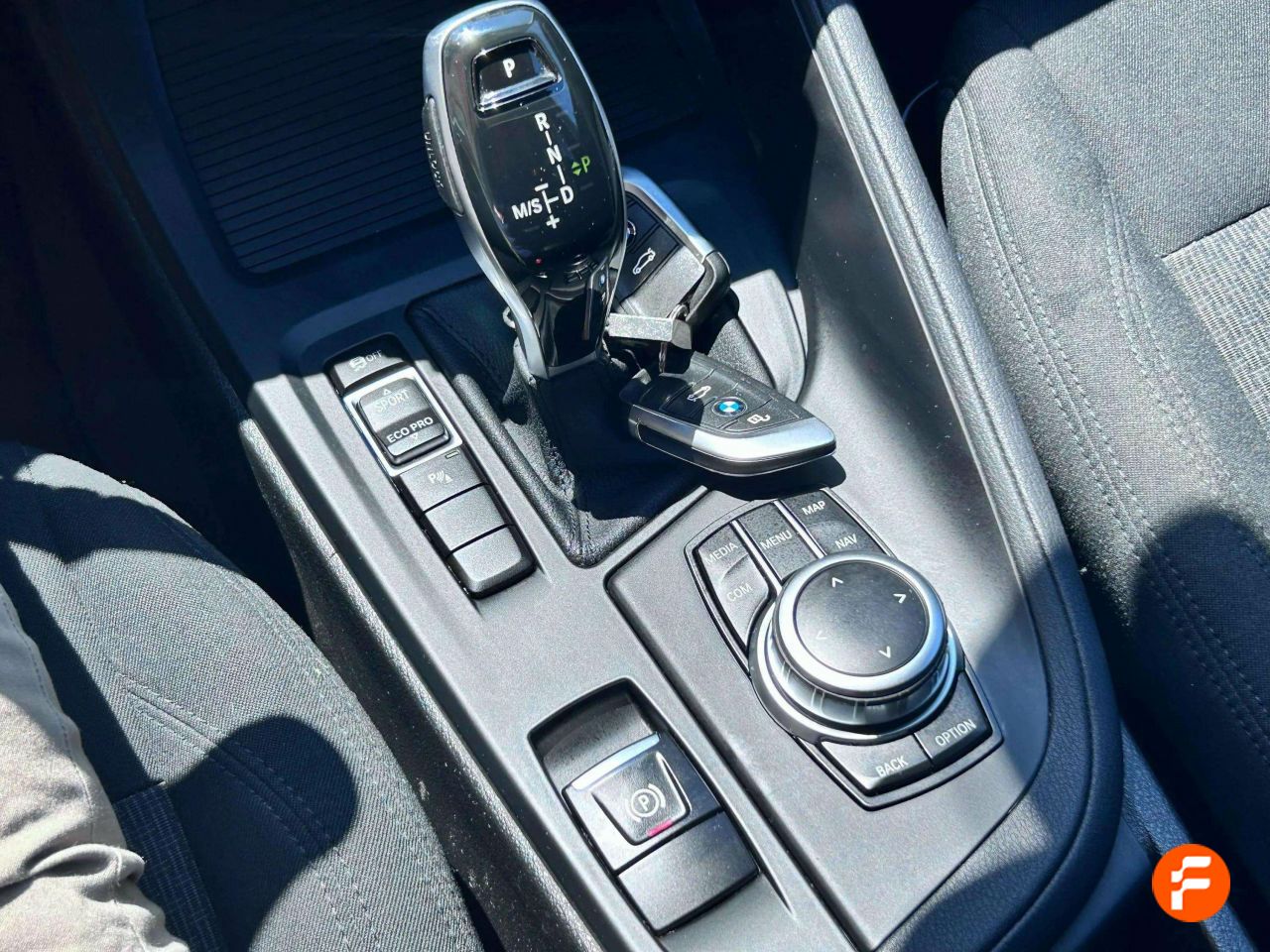 Foto BMW X1 25