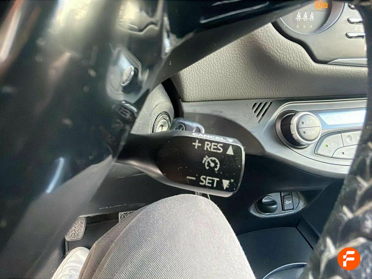 Foto Toyota Yaris 25