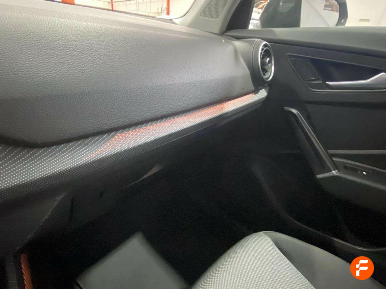 Foto Audi Q2 27