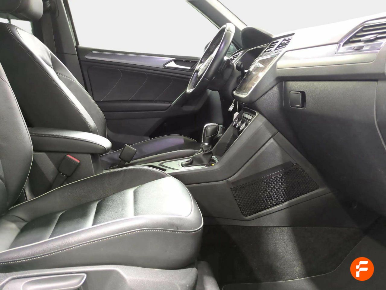 Foto Volkswagen Tiguan 14