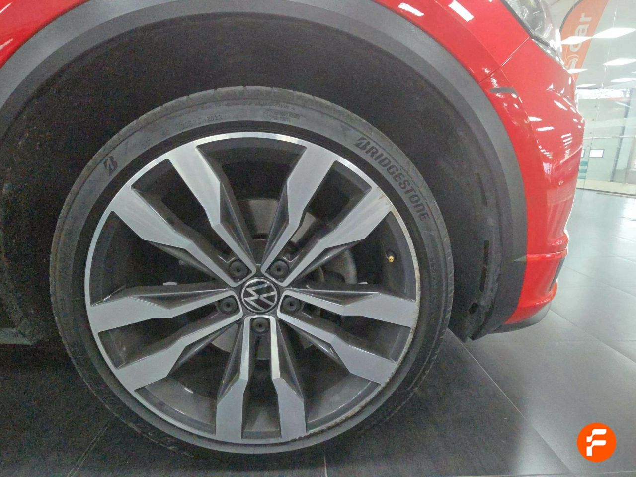 Foto Volkswagen T-Roc 29