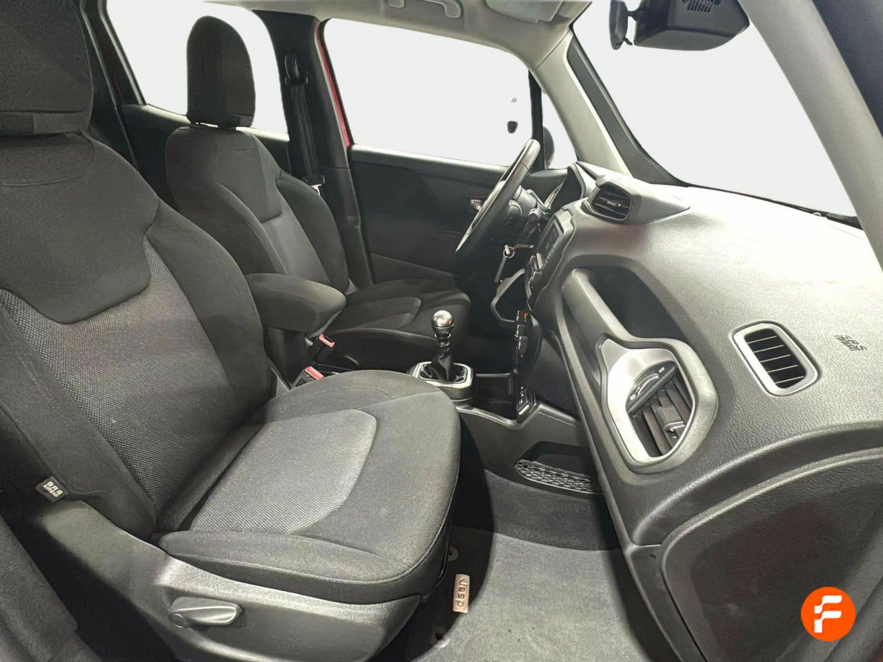 Foto Jeep Renegade 14