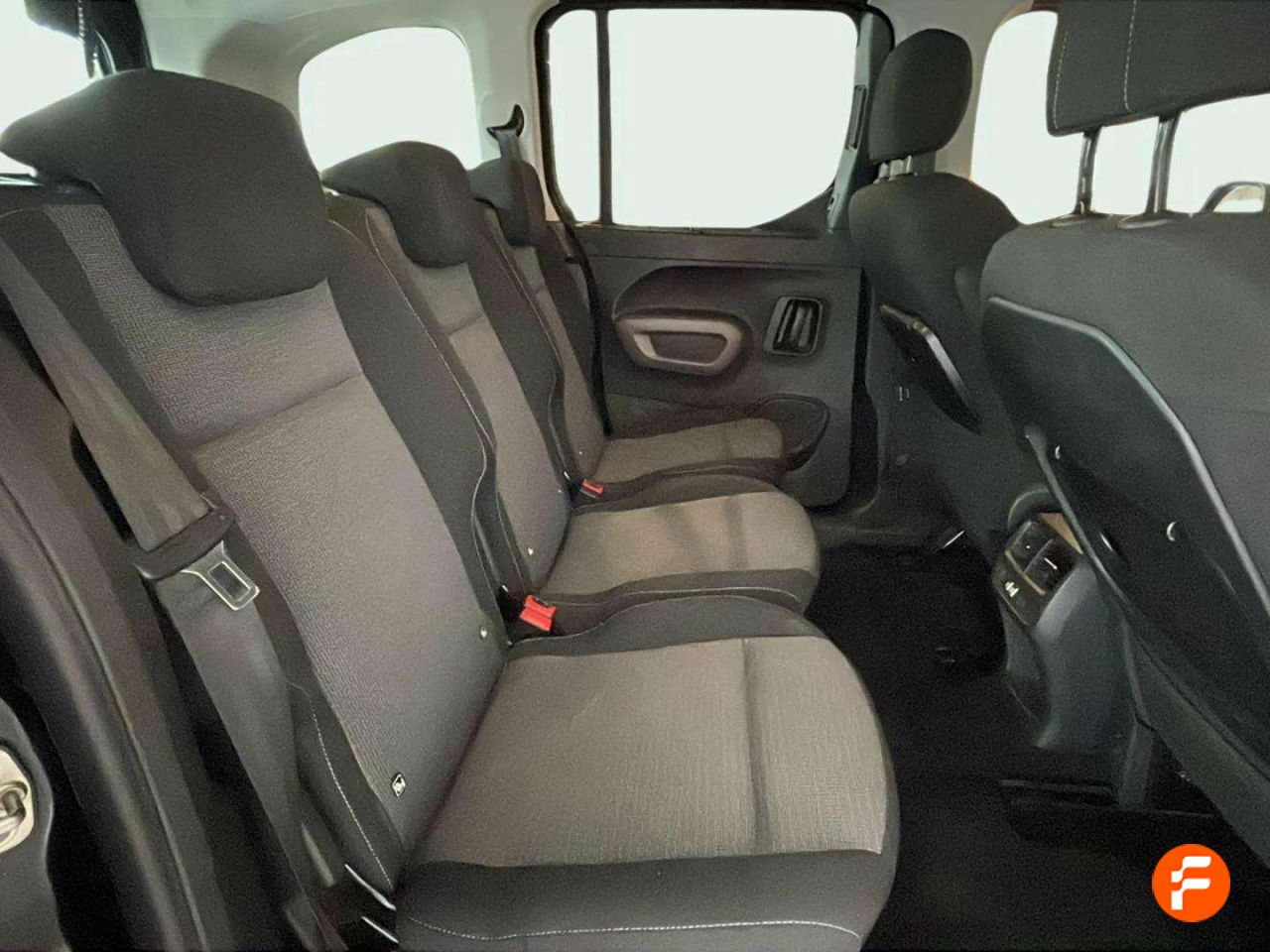 Foto Toyota Proace 14