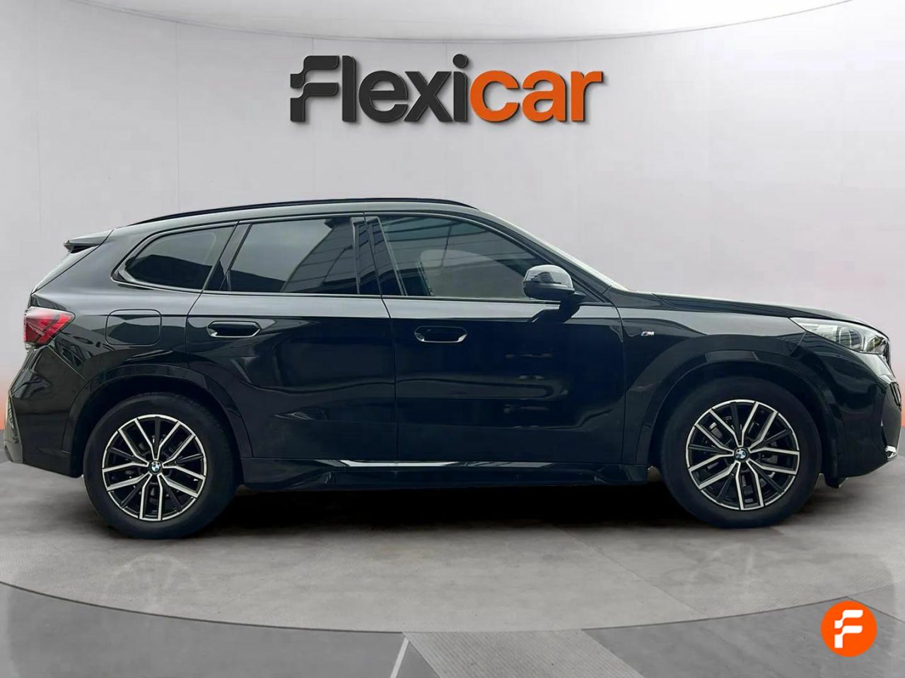 Foto BMW X1 9