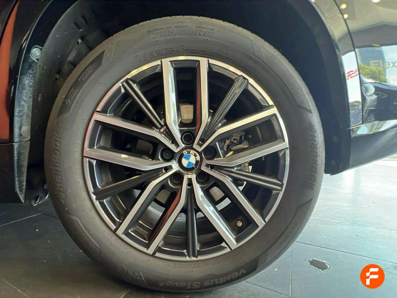 Foto BMW X1 35
