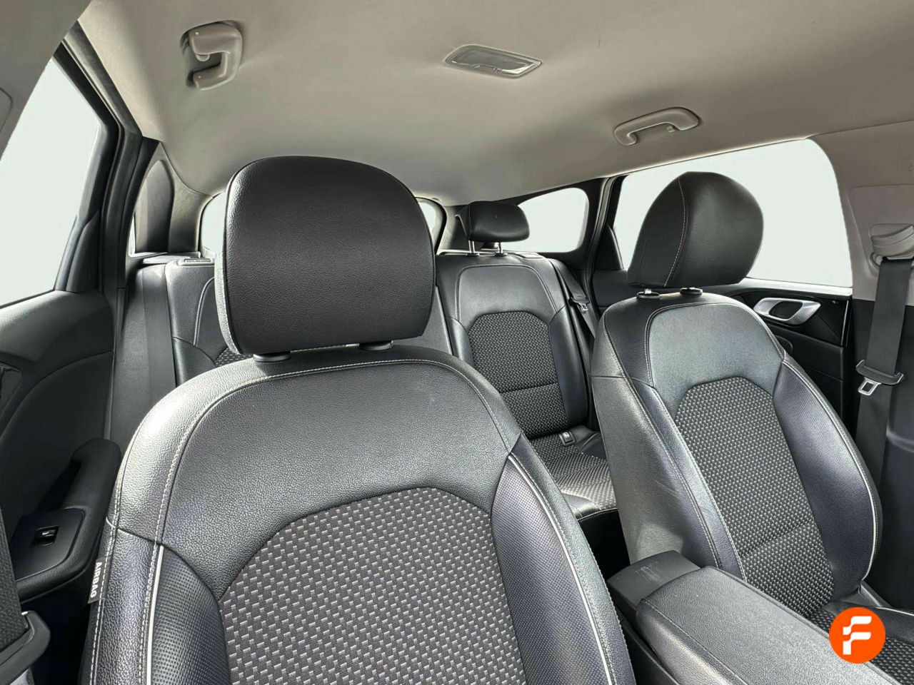 Foto Kia Ceed 16