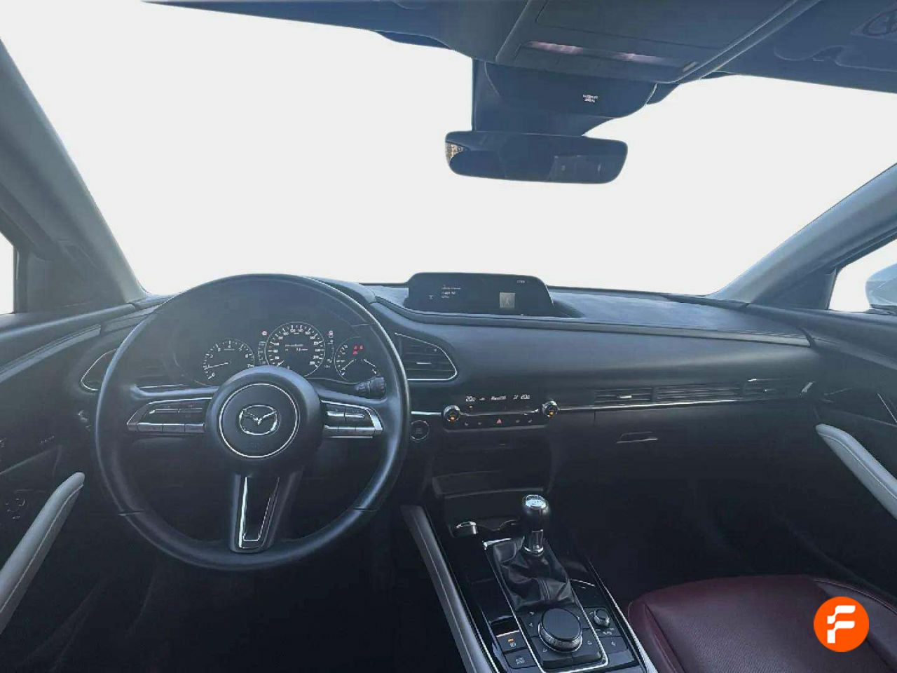 Foto Mazda CX-30 12