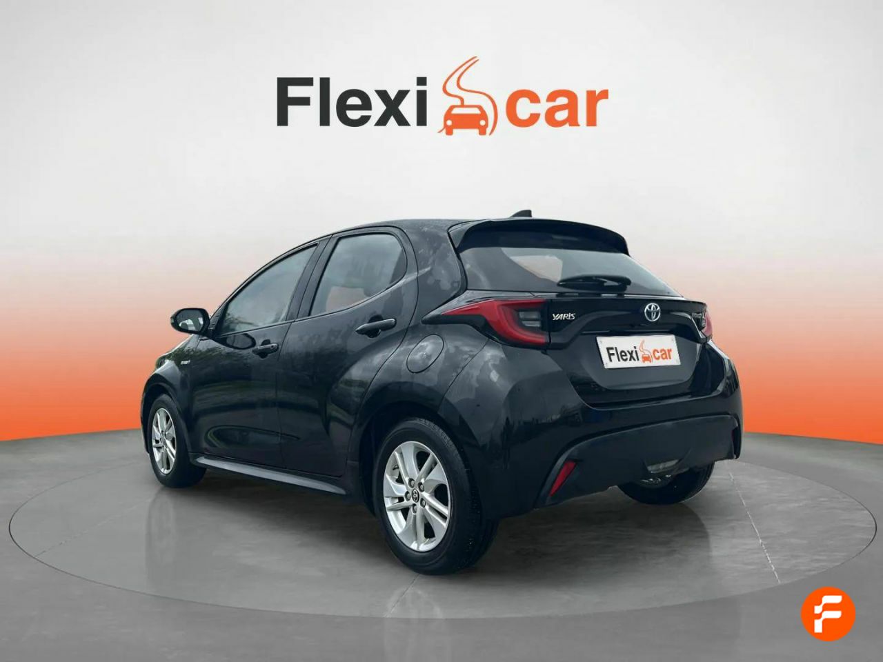Foto Toyota Yaris 8